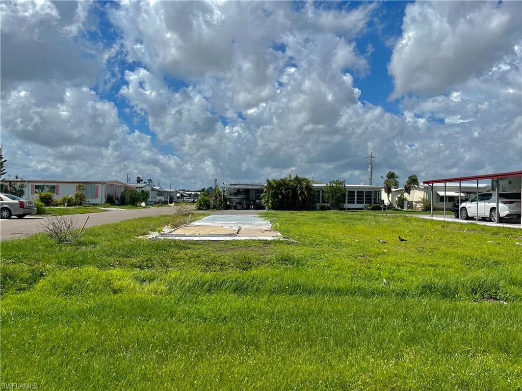 5500 Virginia Dare LN NORTH FORT MYERS, FL 33917