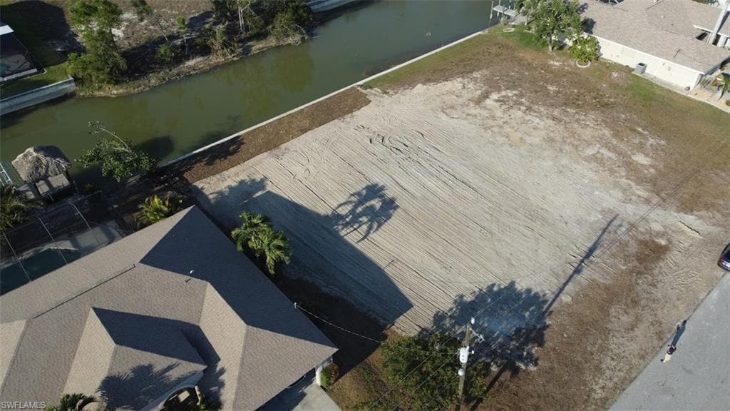 229 SE 2nd ST CAPE CORAL, FL 33990