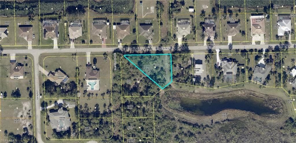 1314 E 9th ST LEHIGH ACRES, FL 33972