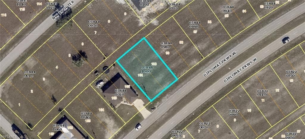2045 Diplomat PKWY W CAPE CORAL, FL 33993