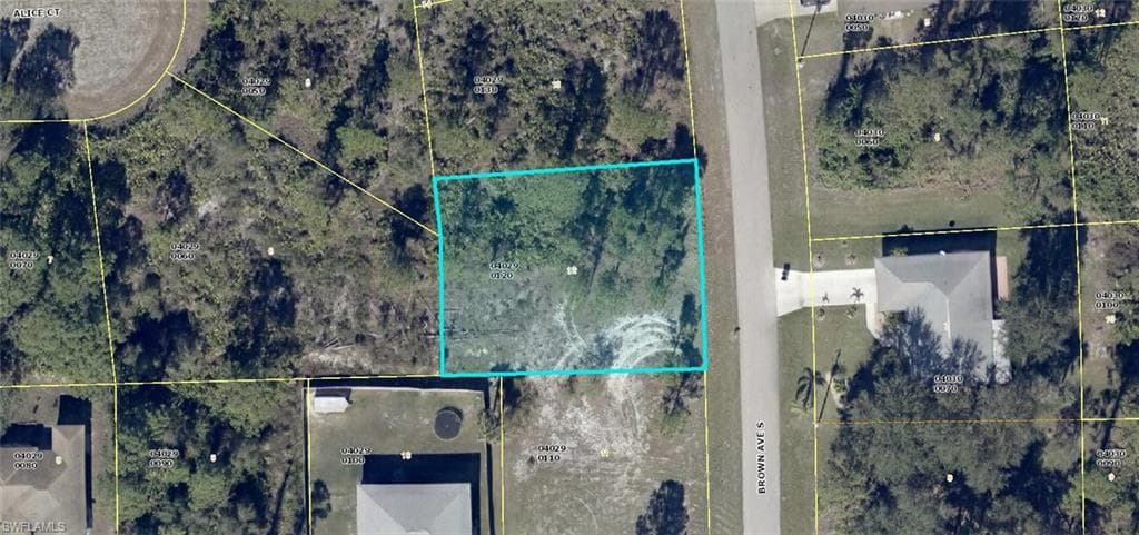 172 Brown AVE S LEHIGH ACRES, FL 33974