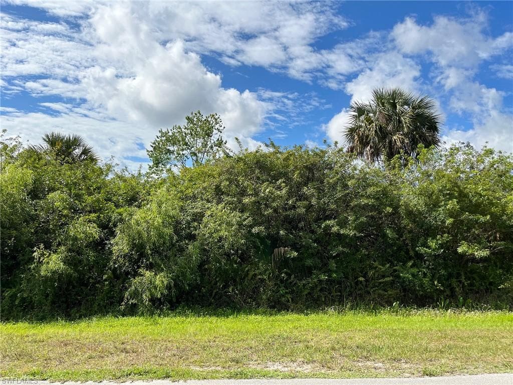 41st AVE NW NAPLES, FL 34120
