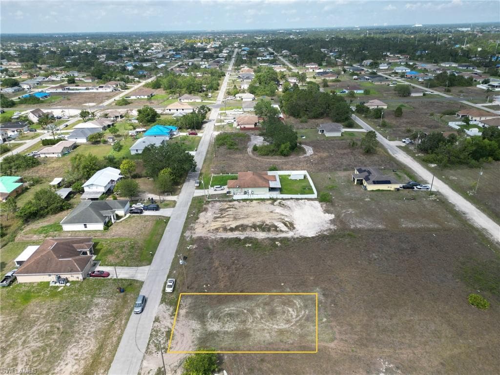3802 4th ST SW LEHIGH ACRES, FL 33976