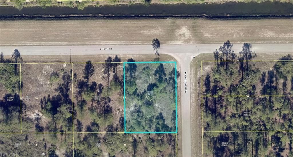 3406 E 12th ST LEHIGH ACRES, FL 33972