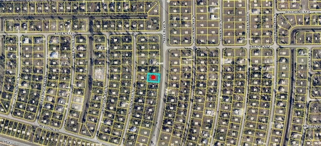 1042 Bell BLVD S LEHIGH ACRES, FL 33974