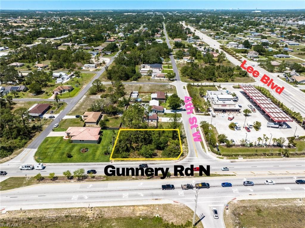 4401 4th ST W LEHIGH ACRES, FL 33971