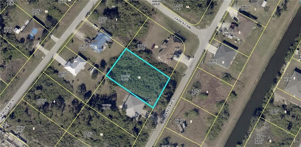 2410 Ansel AVE S LEHIGH ACRES, FL 33973