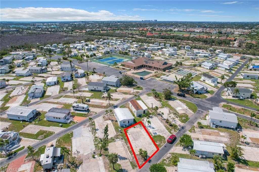 19681-136 Summerlin RD FORT MYERS, FL 33908