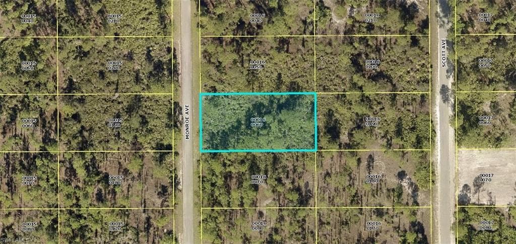 1312 Monroe AVE LEHIGH ACRES, FL 33972