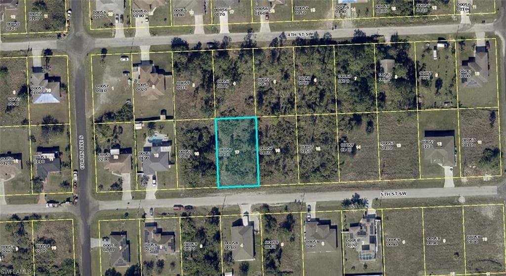 3912 5th ST SW LEHIGH ACRES, FL 33976
