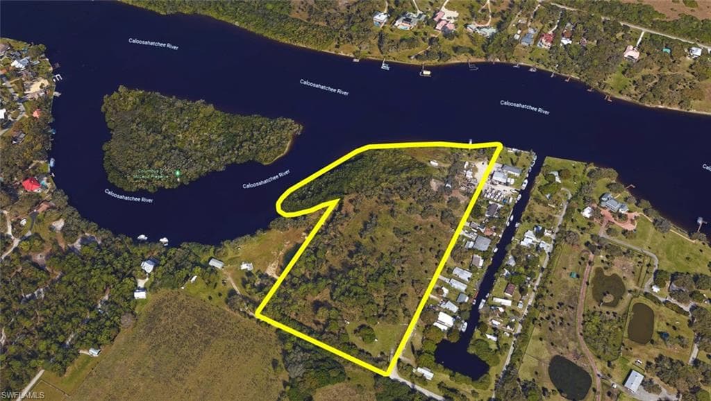 14240 Bigelow RD FORT MYERS, FL 33905