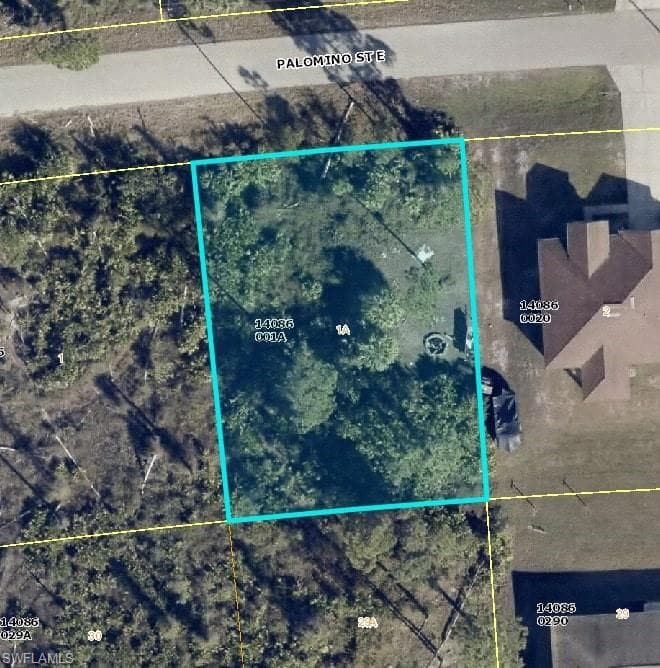 830 Palomino ST E LEHIGH ACRES, FL 33974