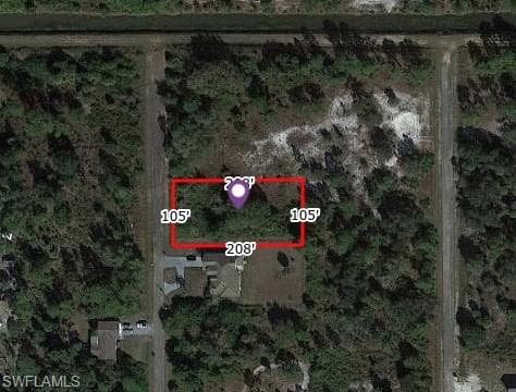 320 Monroe AVE LEHIGH ACRES, FL 33936