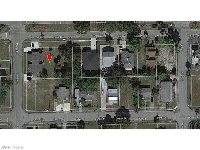 3012 Lincoln BLVD FORT MYERS, FL 33916
