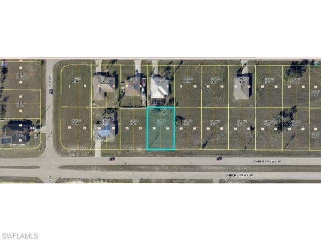 2847 Embers PKWY W CAPE CORAL, FL 33993