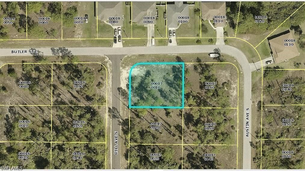 303 Dill AVE LEHIGH ACRES, FL 33974