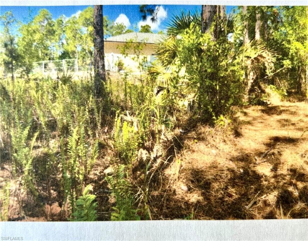 72 AVE NE NAPLES, FL 34120