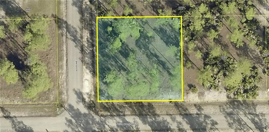3901 Leeland Heights BLVD E LEHIGH ACRES, FL 33936