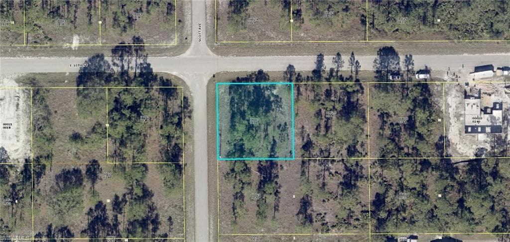 3900 E 10th ST LEHIGH ACRES, FL 33972