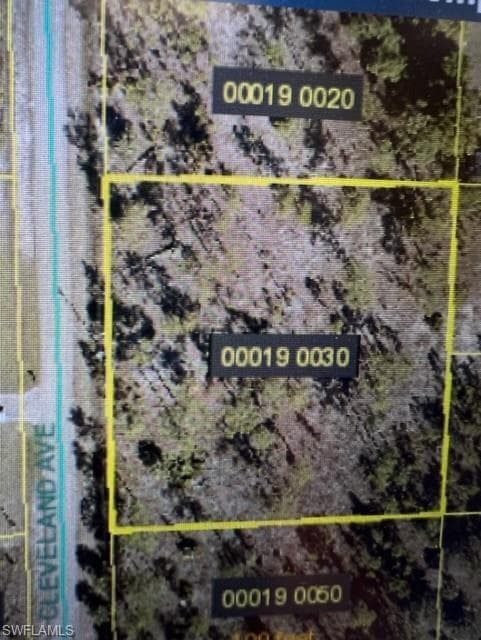 918 Cleveland AVE LEHIGH ACRES, FL 33972