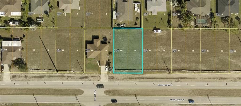 1035 Kismet PKWY W CAPE CORAL, FL 33993