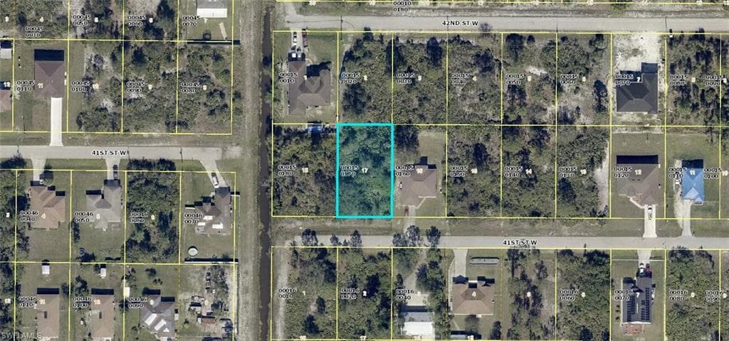 3014 41st ST W LEHIGH ACRES, FL 33971