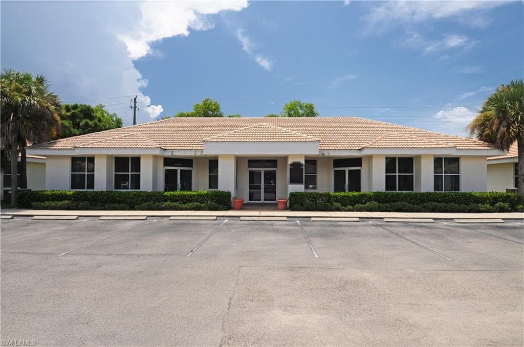 8890 Terrene CT BONITA SPRINGS, FL 34135