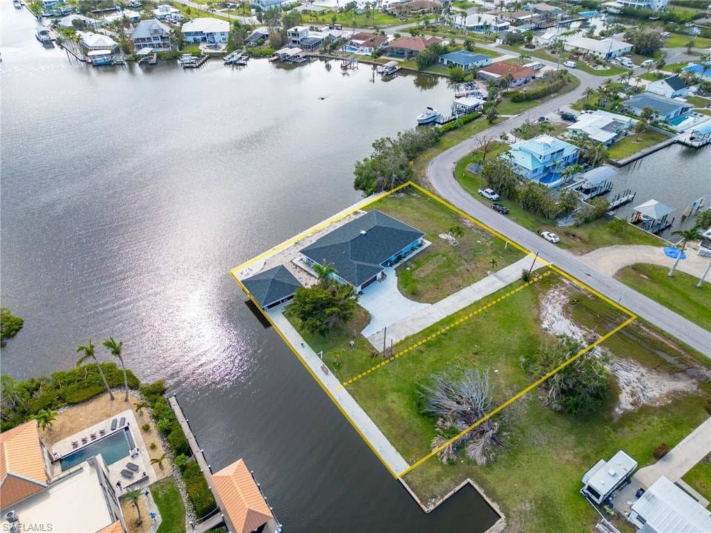 2862 Eighth AVE ST. JAMES CITY, FL 33956