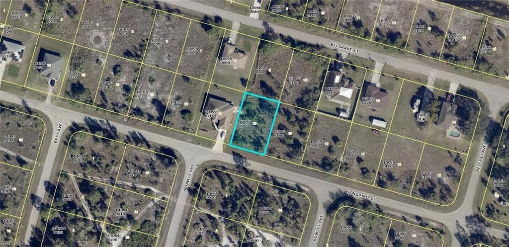 1217 Songbird ST FORT MYERS, FL 33913
