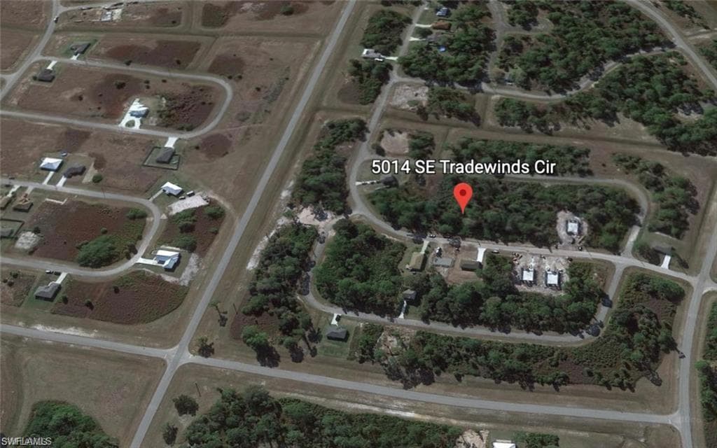 5014 Tradewinds CIR LABELLE, FL 33935