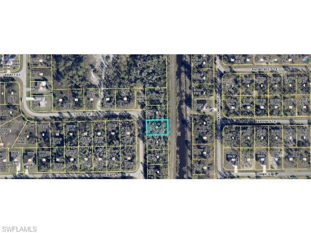 677 Foxchase DR LEHIGH ACRES, FL 33974