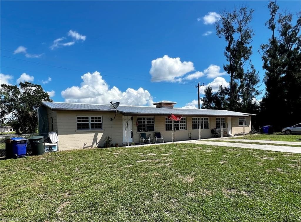4383-4385 New ST 4385 FORT MYERS, FL 33905