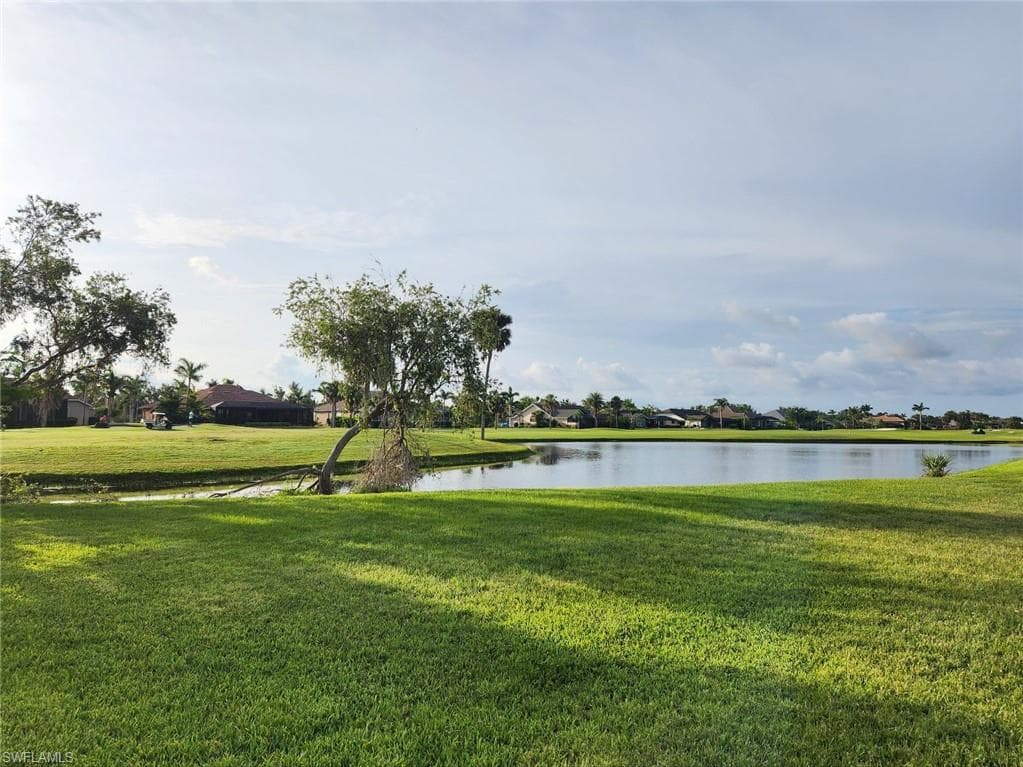 11944 King James CT CAPE CORAL, FL 33991
