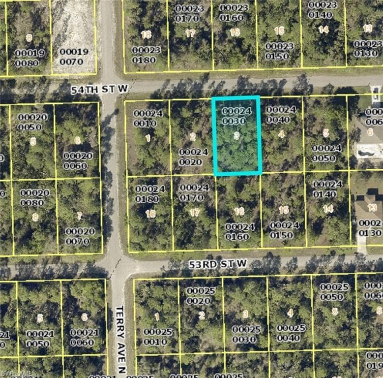 3513 54th ST W LEHIGH ACRES, FL 33971