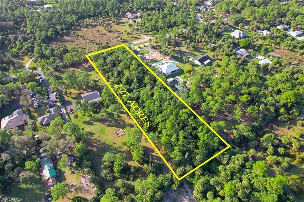 1260 29th ST SW NAPLES, FL 34117