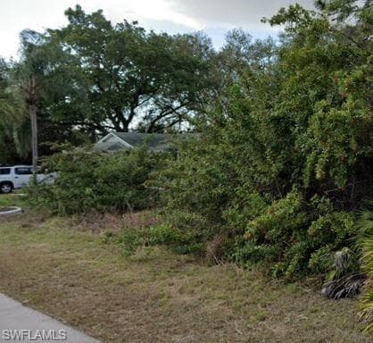 2714 12th ST SW LEHIGH ACRES, FL 33976