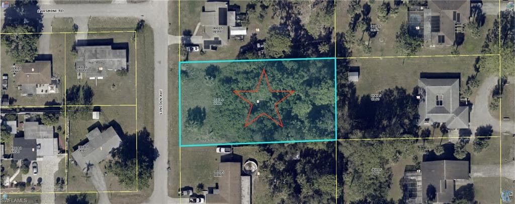 116 Lincoln AVE LEHIGH ACRES, FL 33936