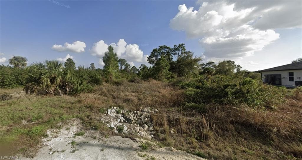 2915 3rd ST SW LEHIGH ACRES, FL 33976