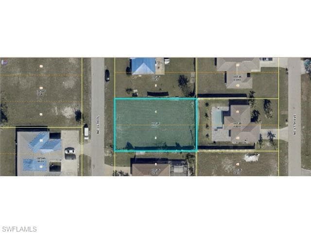 327 16th PL CAPE CORAL, FL 33909