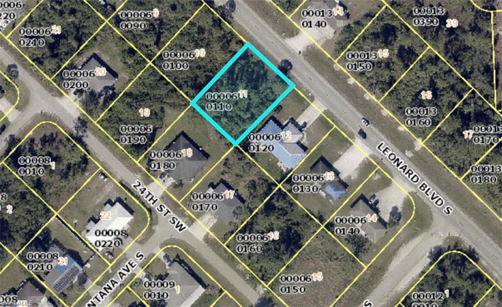 4965/4967 Leonard BLVD S LEHIGH ACRES, FL 33973
