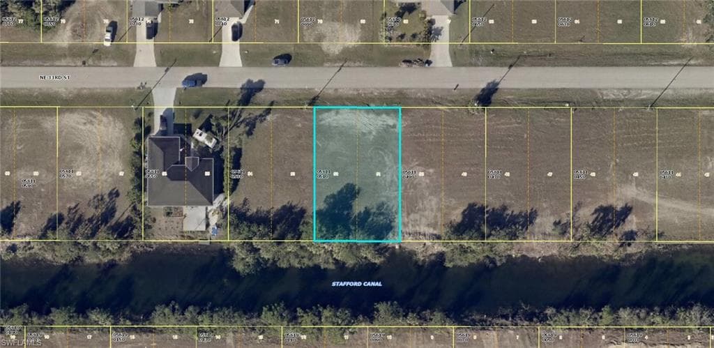 1408 NE 33rd ST CAPE CORAL, FL 33909