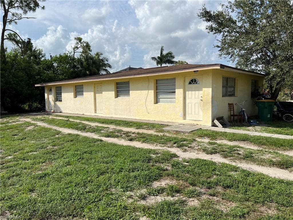 5321 Fleming ST NAPLES, FL 34113