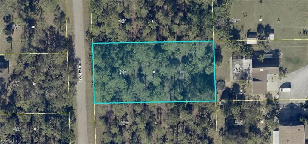 818 Michael AVE LEHIGH ACRES, FL 33936