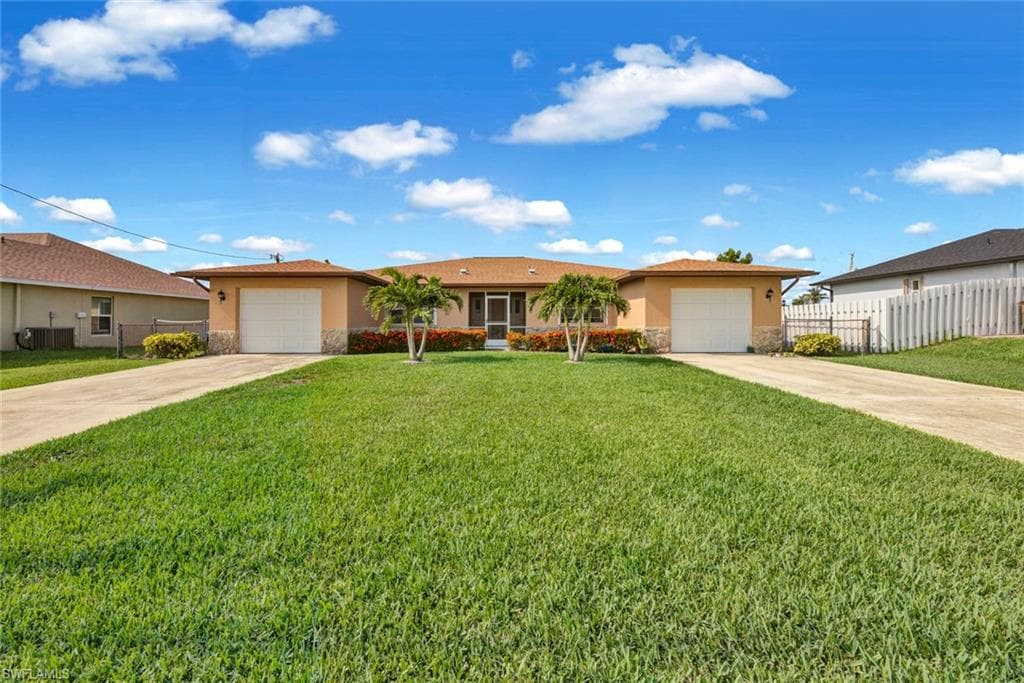 836 Trafalgar PKWY CAPE CORAL, FL 33991