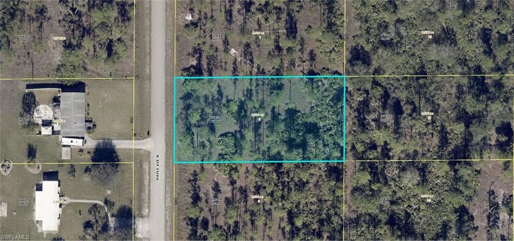 1308 Maple AVE N LEHIGH ACRES, FL 33972