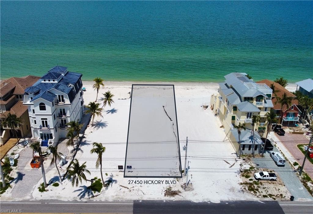 27450 Hickory BLVD BONITA SPRINGS, FL 34134
