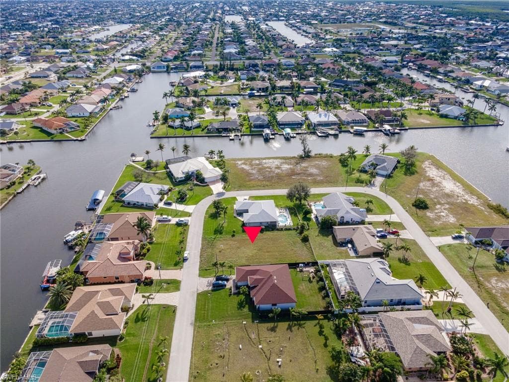 4006 SW 25th CT CAPE CORAL, FL 33914