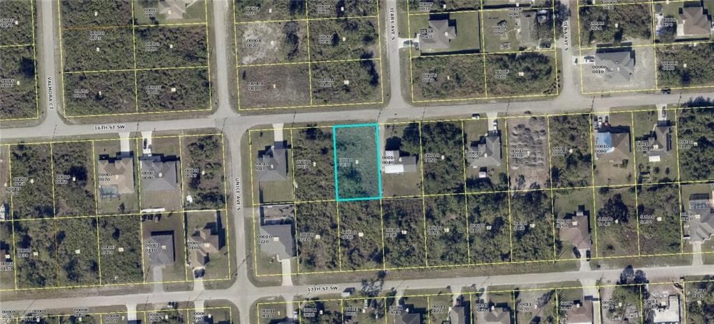 3517 16th ST SW LEHIGH ACRES, FL 33976