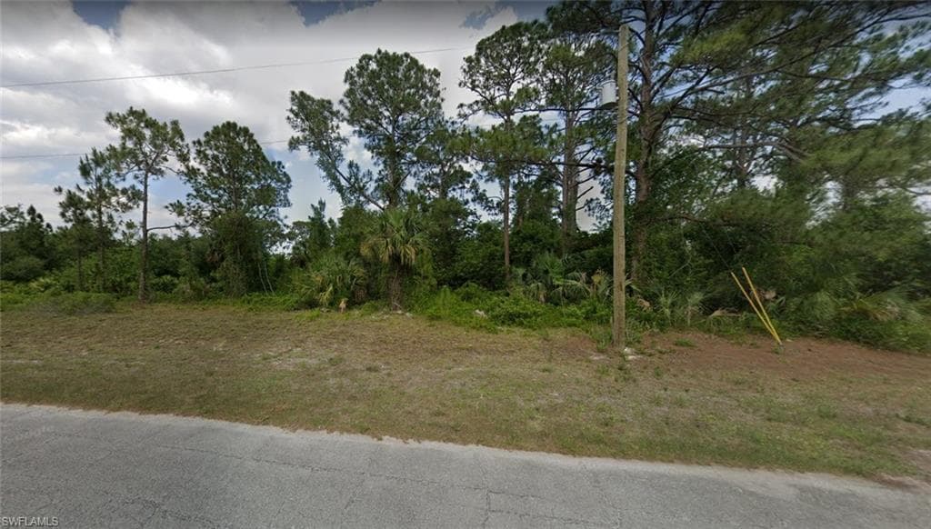 5035 Spinnaker RD LABELLE, FL 33935