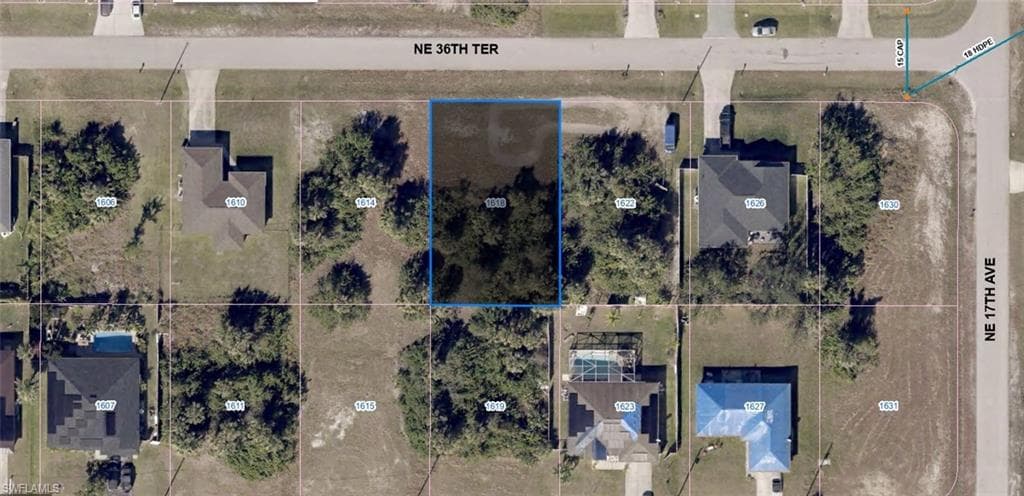 1618 NE 36th TER CAPE CORAL, FL 33909